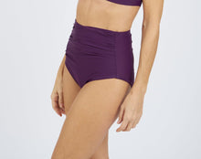 Cargar imagen en el visor de la galería, Braguita Bikini Ostomía Cintura Alta Victoria