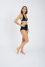 Cargar imagen en el visor de la galería, Conjunto Bikini Ostomía Cintura Alta Victoria